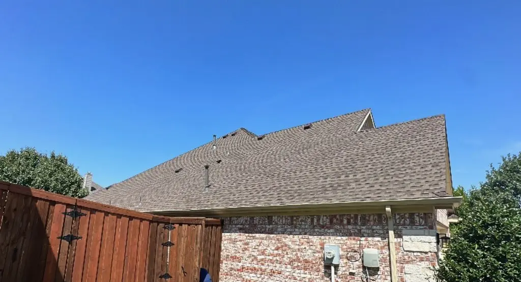 Completed roof replacement project in Orland